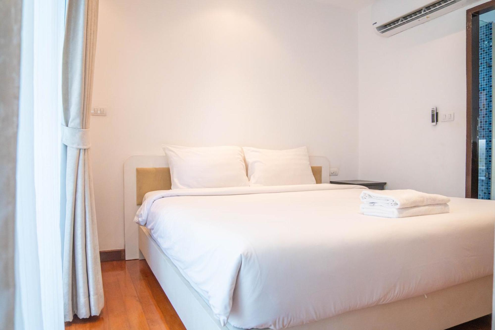 Recently Renovated Pool View Apartment In Modern Complex Patong Kültér fotó